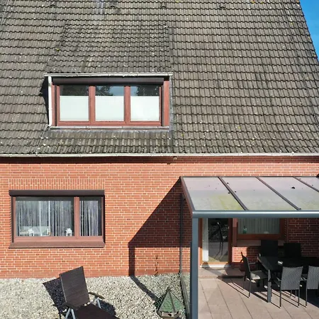 Ferienwohnung Im Erdgeschoss Mit Eingezaeunten Garten Und Terrasse Aurich Exterior photo