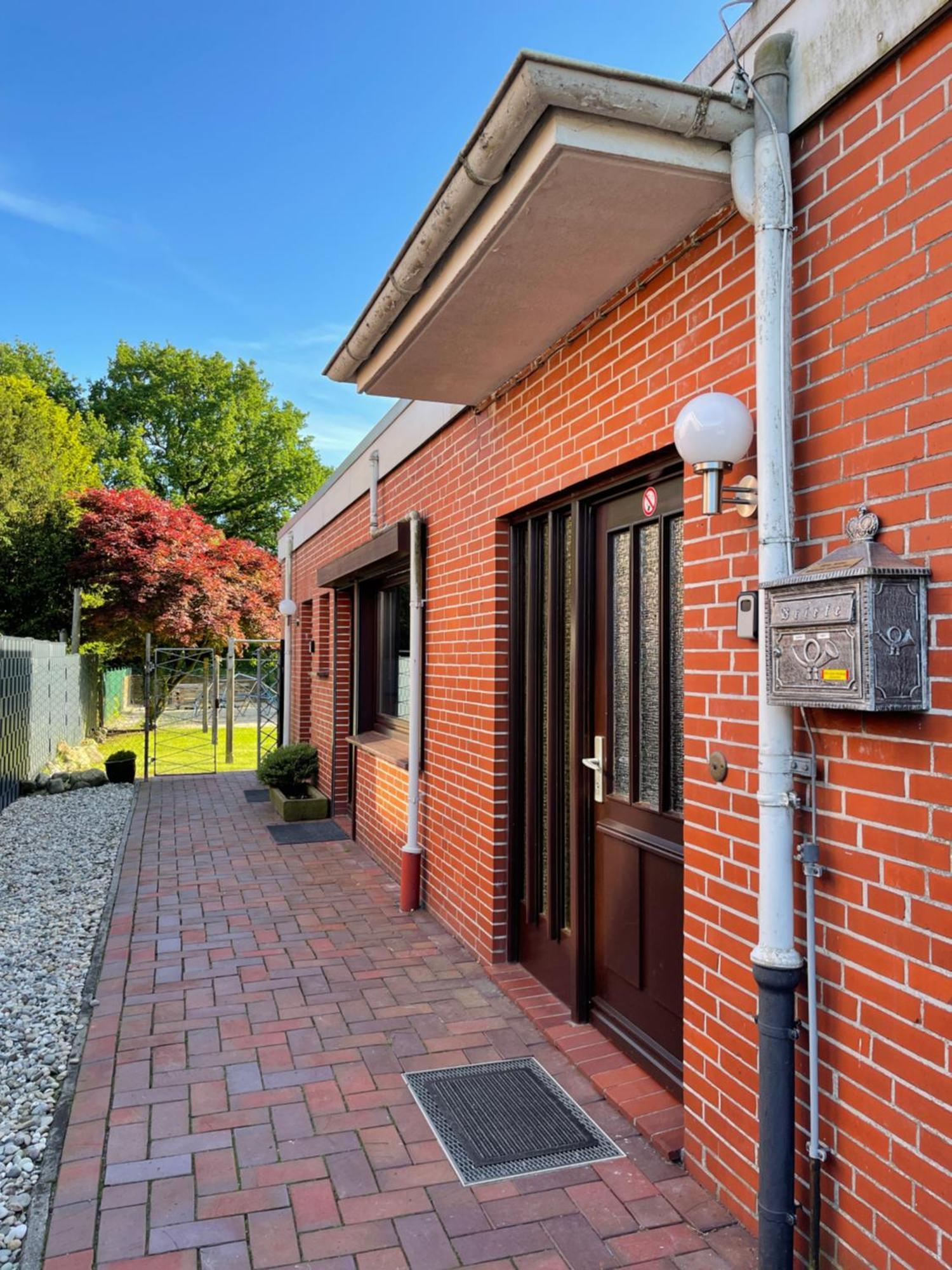 Moderne Brazil Im Eg Mit Eingezäuntem Garten Und Terrasse In Südwestlage! Apartment