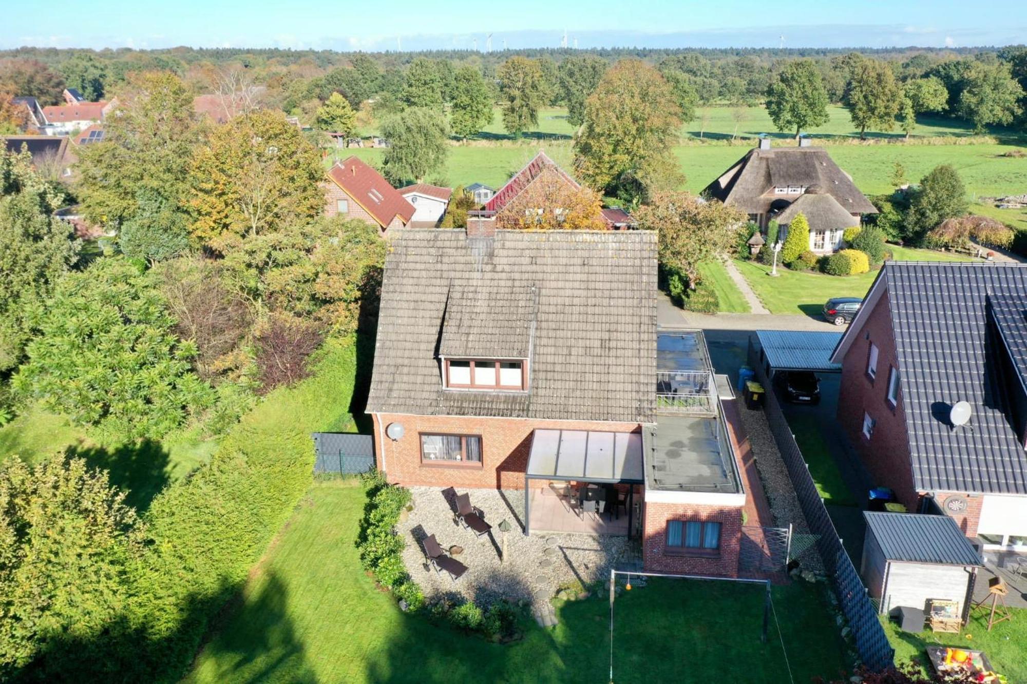 Ferienwohnung Im Erdgeschoss Mit Eingezaeunten Garten Und Terrasse
